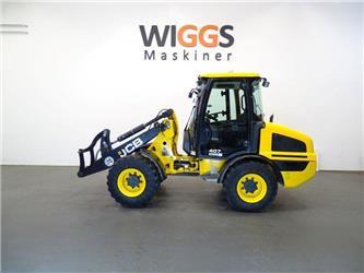 JCB 407