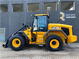 JCB 457