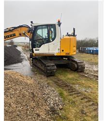Liebherr R 914 Compact
