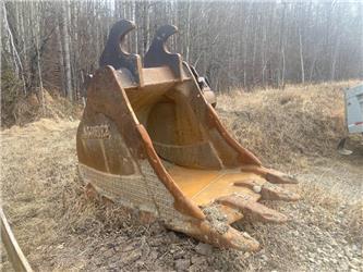 WBM 48" DIG BUCKET