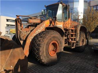 Doosan DL 400