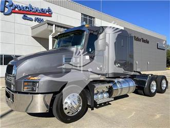 Mack ANTHEM 64T