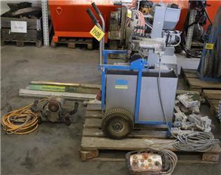 Tyrolit EX wallsaw tracksaw
