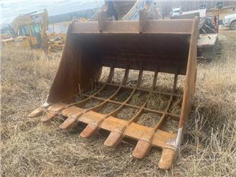 WBM 80" Skelton Bucket