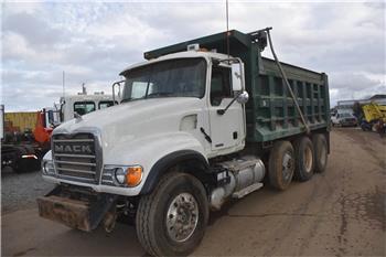 Mack GRANITE CV713