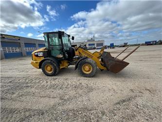 Caterpillar 906M