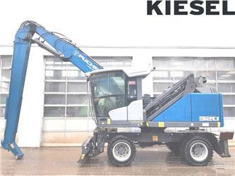 Fuchs MHL 320 F