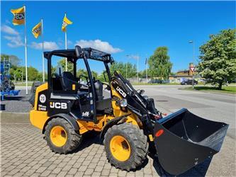 JCB 403 AGRI