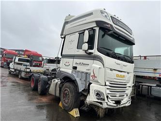DAF XF 530 Skadet trækker