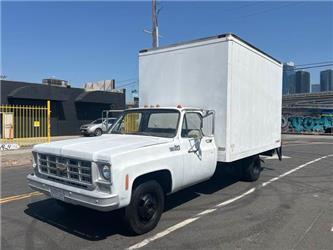 Chevrolet C30