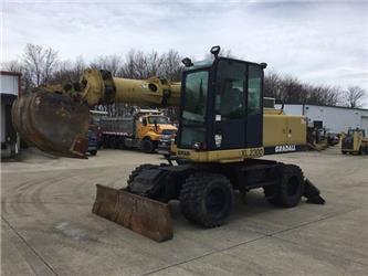 Gradall XL2300