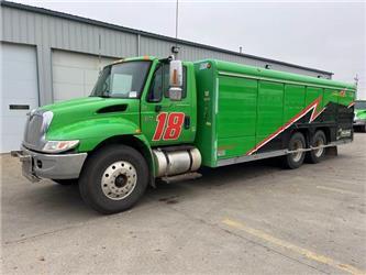 International 4400