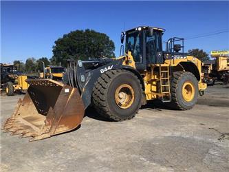 John Deere 844K-III