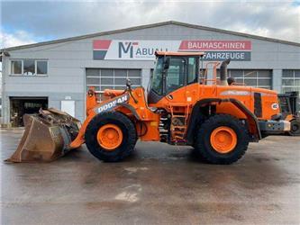 Doosan DL350-3 ** BJ. 2014 * 2936H/ZSA/3rd Line/TOP**