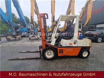 Nissan FG 30 / 3t / 3,40 m / Gas / Duplex