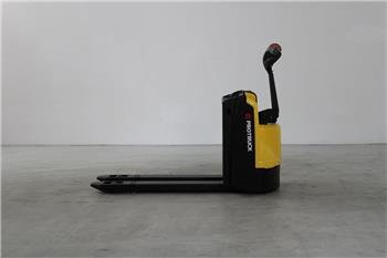 Hyster P1.6