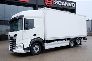 DAF Körskole DAF XF480 6x2 Tarfurgo skåp