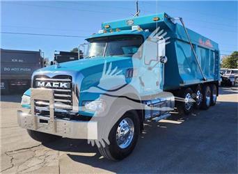 Mack GRANITE 64FR