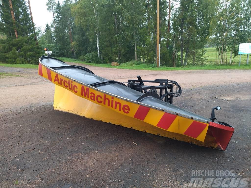 Arctic Machine 3300 Sneskovle og -plove