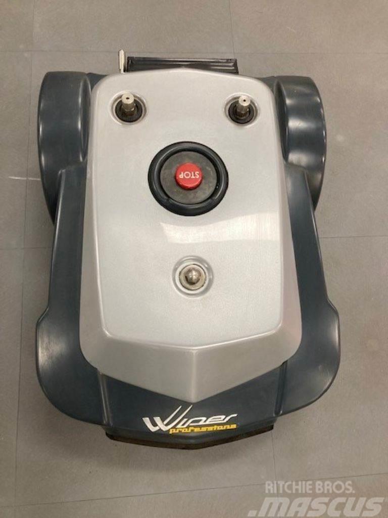  WIPER P70 S robotmaaier Robotplæneklippere