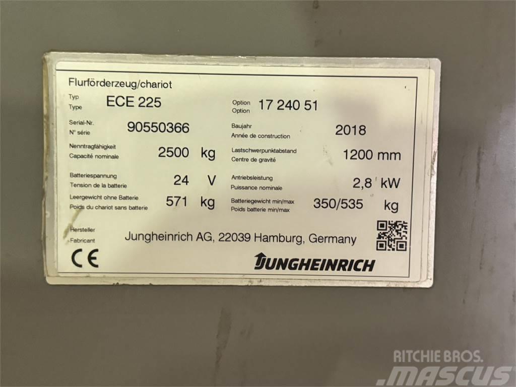 Jungheinrich ECE 225 XL - 6.477 STD. - SONDERPREIS Minigravemaskiner