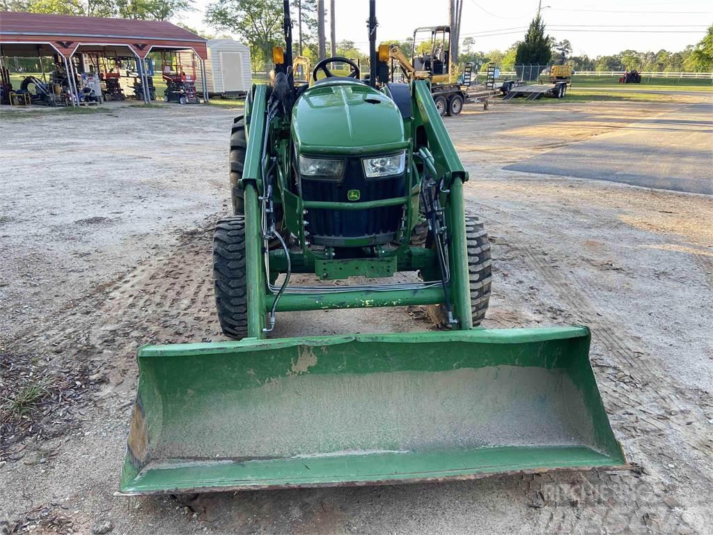 John Deere 4052R Kompakte traktorer