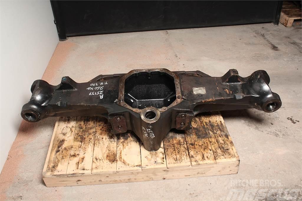 New Holland T8.390 Front axle house Gear