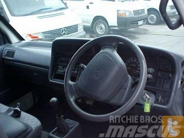 Toyota HIACE RZH103R Varevogne