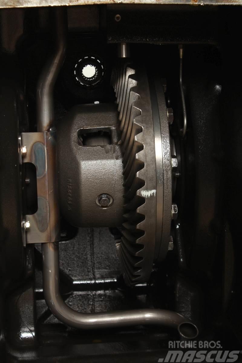 John Deere 7820 Rear Transmission Gear