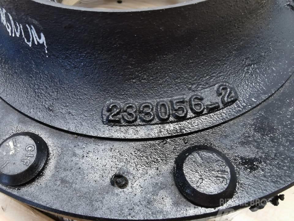 CASE MX 230 Magnum {Dana front wheel hub Hjul, Dæk og Fælge