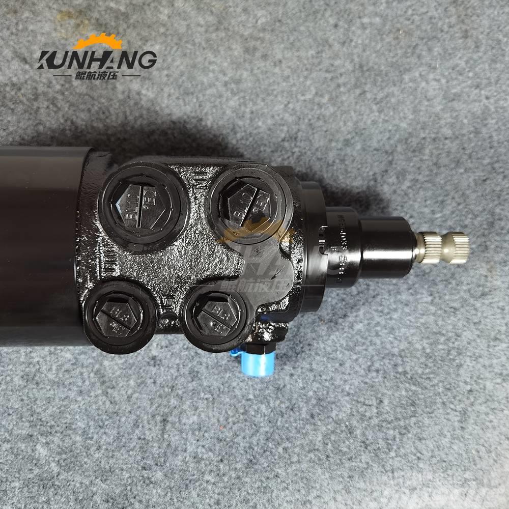 Komatsu 561-40-83300  steering valve HD785 steering valve Hydraulik