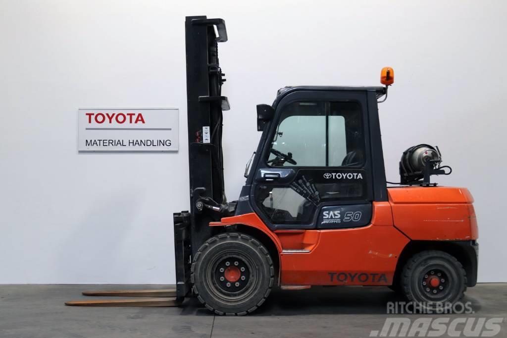 Toyota 7FGA50 LPG gaffeltrucks