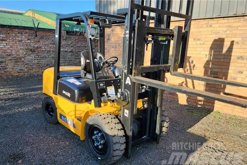  New 3 ton forklifts available Gaffeltrucks - andre