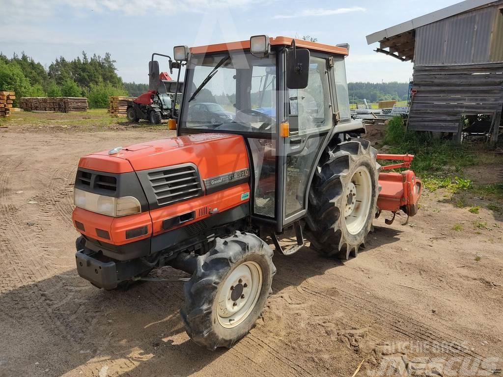 Kubota GL320 Traktorer