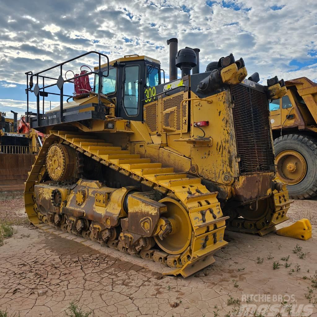 CAT D11R Bulldozer på larvebånd