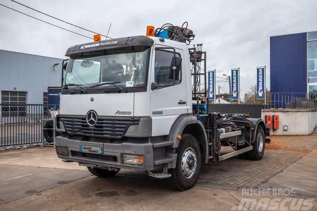 Mercedes-Benz ATEGO 1828+ATLAS 85.2+DALBY14T Lastbiler med containerramme / veksellad