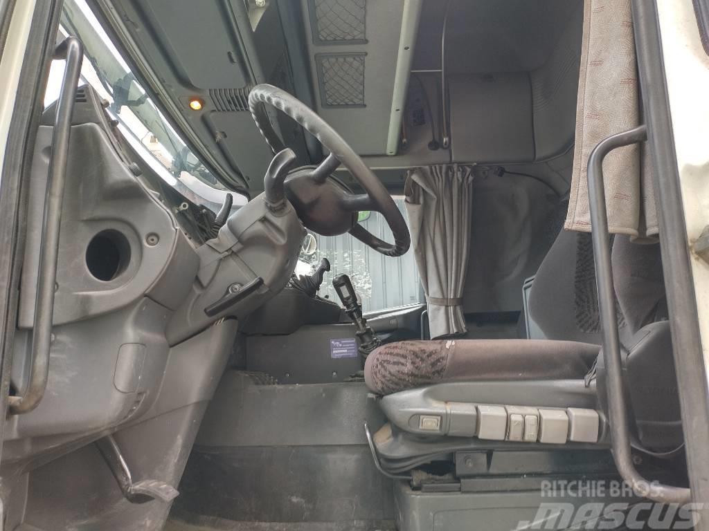 Scania R114 6x2 umpikori, työkoneeksi rekisteröity Fast kasse