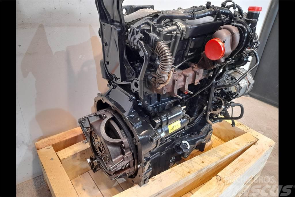 Case IH Farmall 115A Engine Motorer