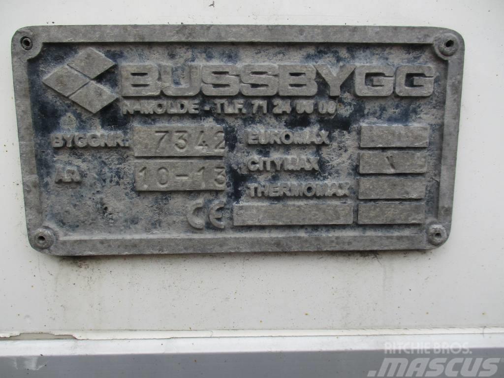  BUSS BYGG Lösskåp Kylskåp med ISO Fäste Kasser