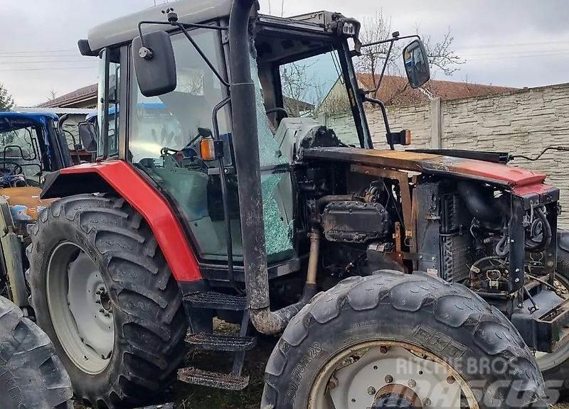  skrzynia zwrotnica silnik Massey Ferguson spare pa Andet tilbehør til traktorer