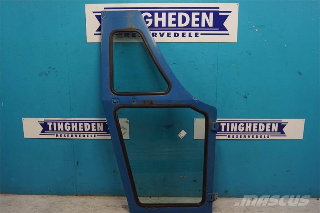 Ford 7710 Kabiner og interiør