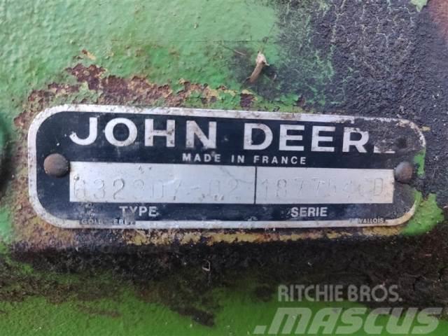 John Deere 6329D Motorer