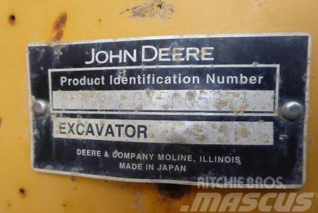 John Deere 225CLCRTS Gravemaskiner på larvebånd