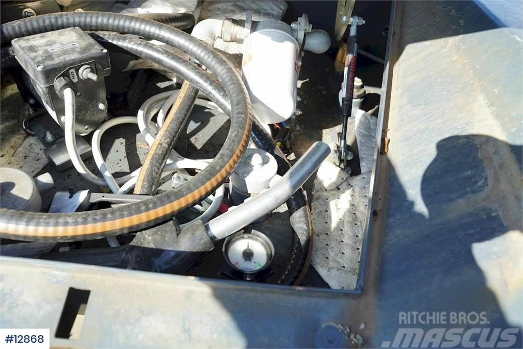 Hitachi ZX85 US-6 w/ 3 buckets, rotor tilt, diesel tank, c Gravemaskiner på larvebånd