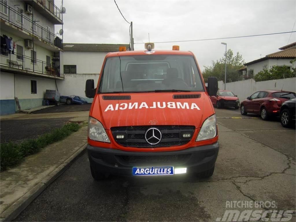 Mercedes-Benz Sprinter 315 CDI AMBULANCIA L2H1 Ambulance Varevogne