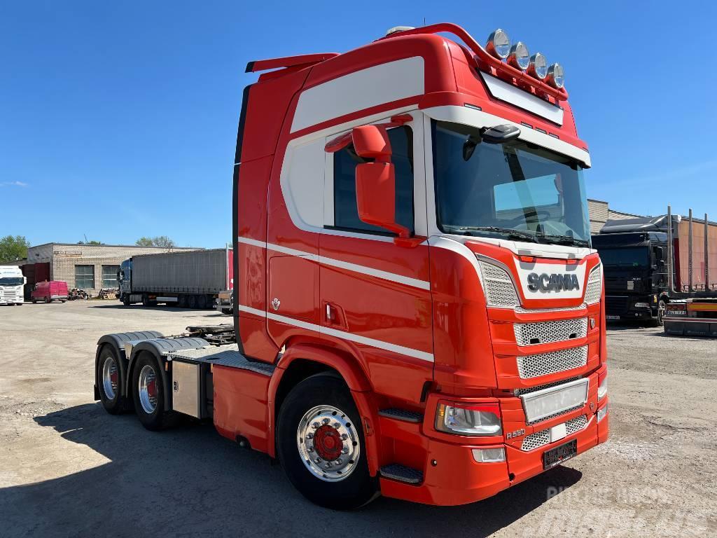 Scania R580A6X4NB EURO6, full air, 9T front axel Trækkere