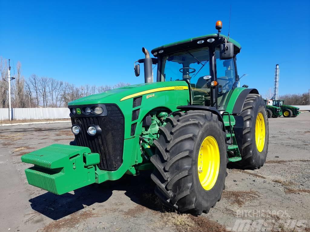 John Deere 8320 R Traktorer