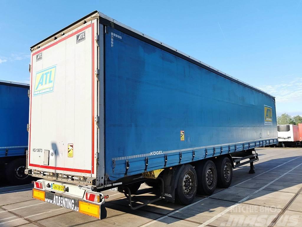 Kögel S 24 saf disc brakes Semi-trailer med Gardinsider