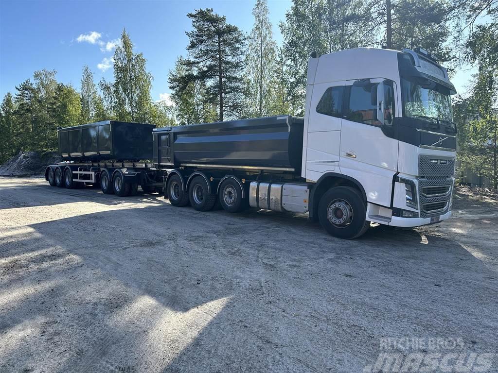 Volvo FH Siisti maansiirtoyhdistelmä Lastbiler med tip