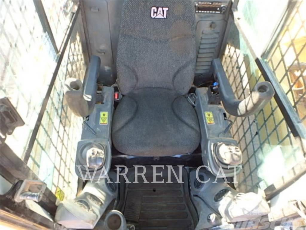 CAT 272D2 XHP Minilæsser - skridstyret